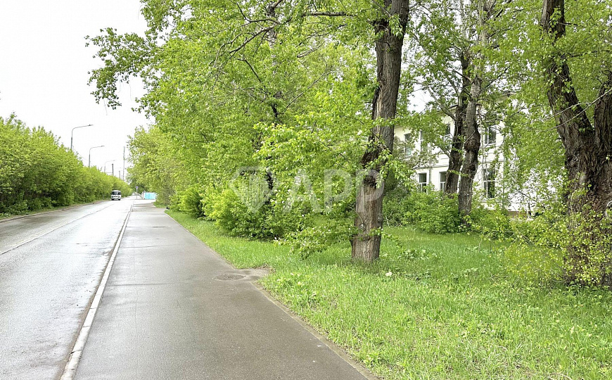 Предлагается в продажу здание с готовым арендным бизнесом фото