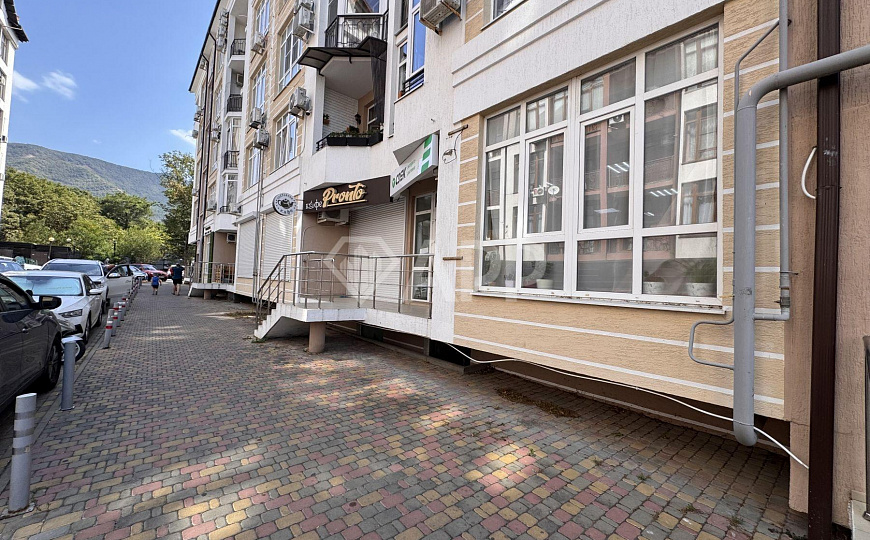 Продам торговое помещение, 50,5 м² фото