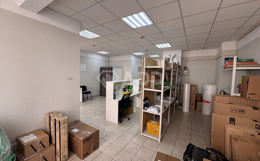 Продам торговое помещение, 50,5 м² фото