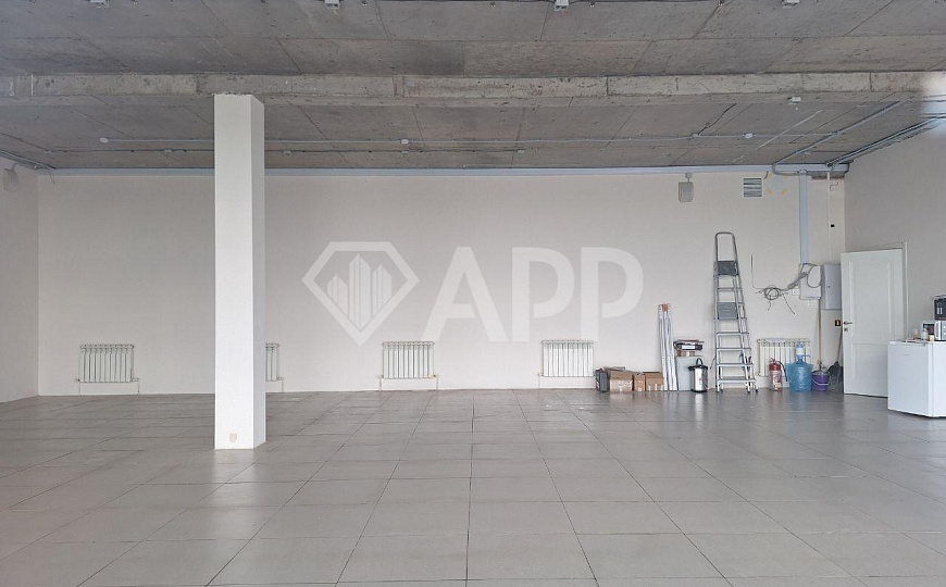 Продам здание на первой линии, 173м² фото