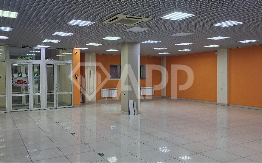 1 линия/Мебельный центр/ТК Магистраль, 252 м² фото