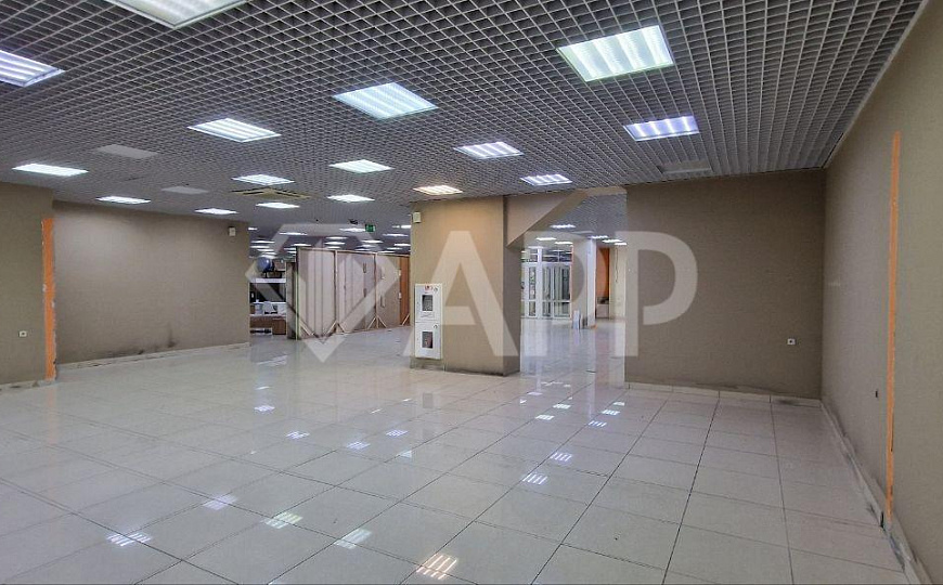 1 линия/Мебельный центр/ТК Магистраль, 252 м² фото