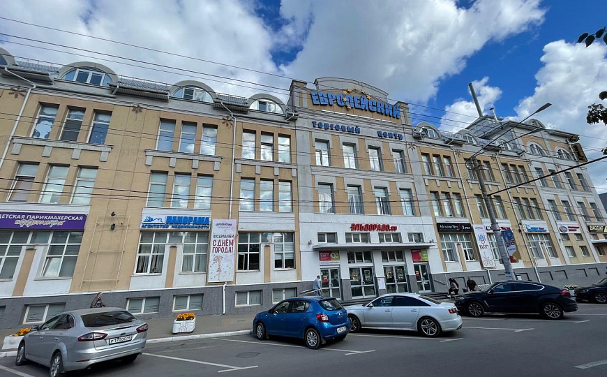 Сдам торговое помещение, 12,5 м² фото