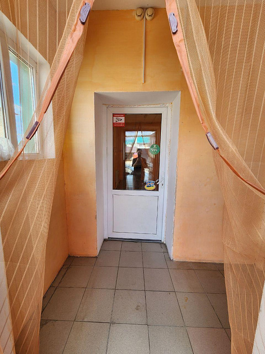 Помещение 29,7 кв.м на красной линии фото