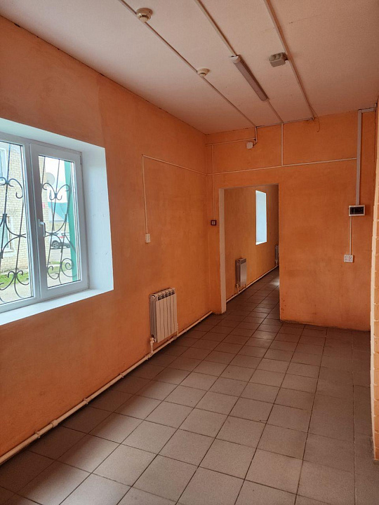 Помещение 29,7 кв.м на красной линии фото