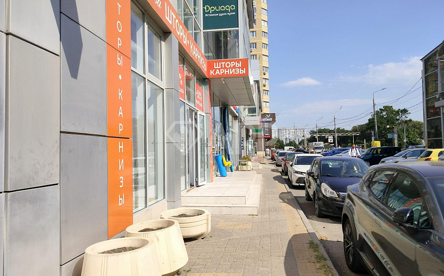 Сдам помещение свободного назначения, 183 м² фото