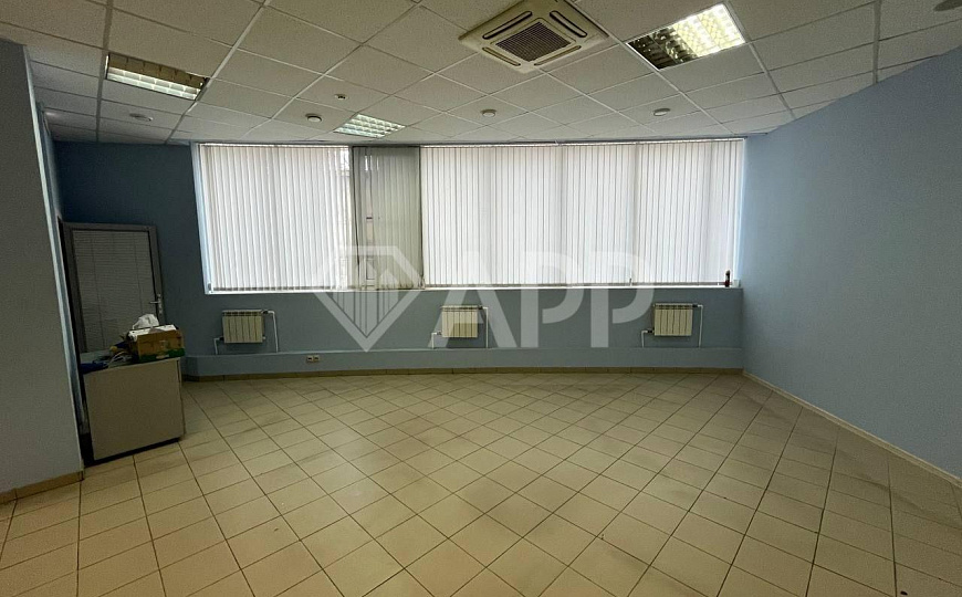 Бизнес центр/ первый этаж / просторный офис/ перепланировка/ расширение/ фото