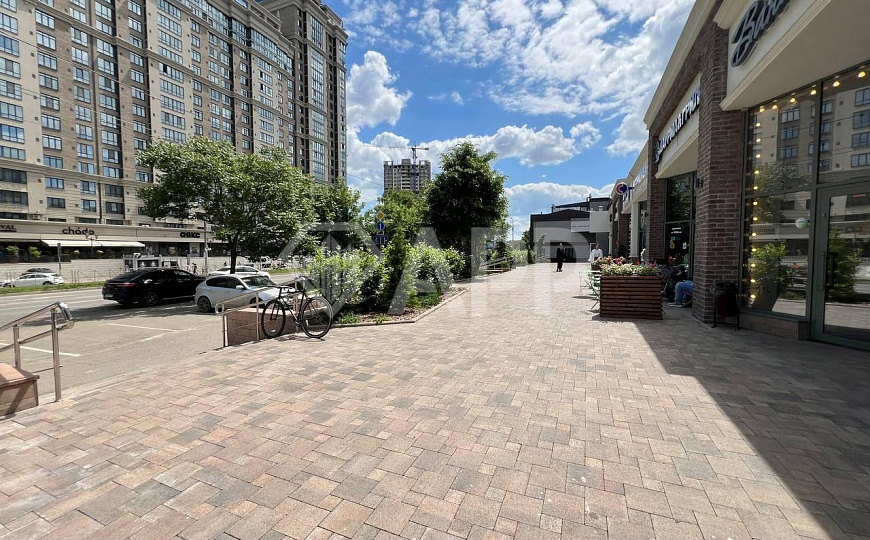 Сдаю помещение свободного назначения, 270 м² фото