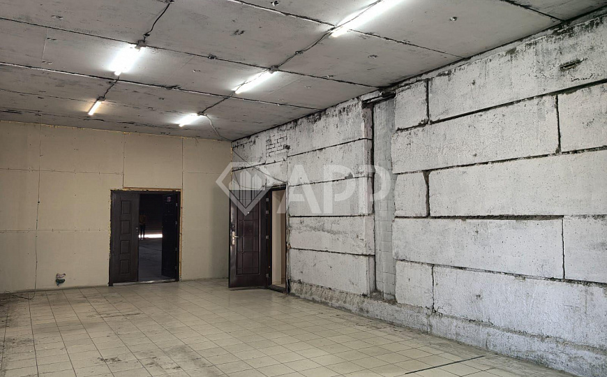 Сдам складское помещение, 600 м² фото