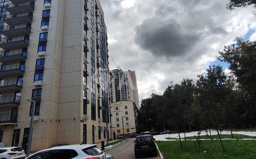Продам коммерческое помещение 80 м. в новом доме фото