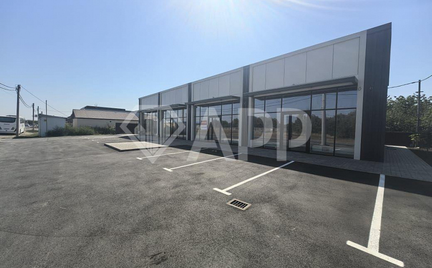 Сдаю отдельно стоящее здание, 370 м² фото