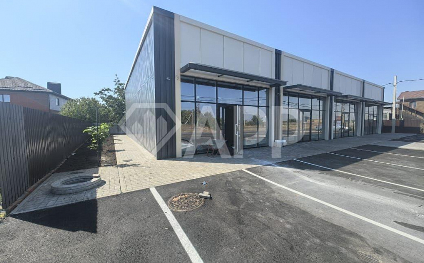 Сдаю отдельно стоящее здание, 370 м² фото