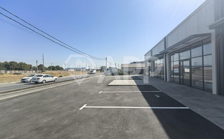 Сдаю отдельно стоящее здание, 370 м² фото