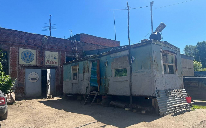 Продажа автосервиса с земельным участком фото