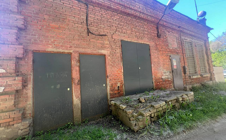 Продажа автосервиса с земельным участком фото