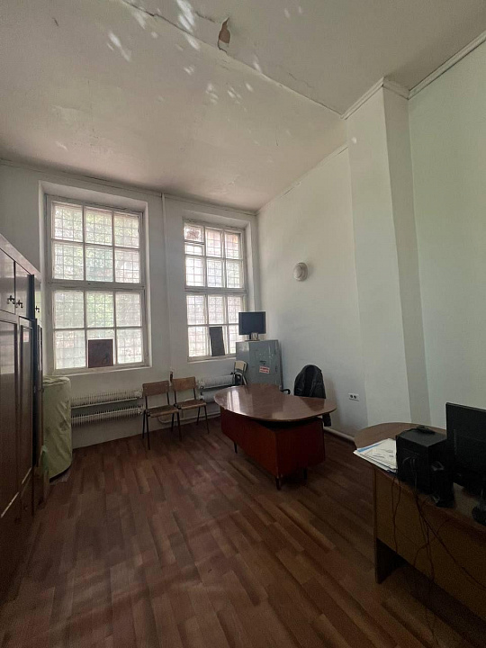 Продажа автосервиса с земельным участком фото