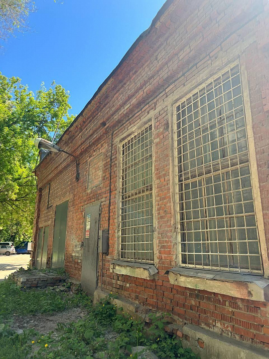 Продажа автосервиса с земельным участком фото