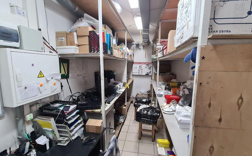 Помещение свободного назначения на 1 линии фото