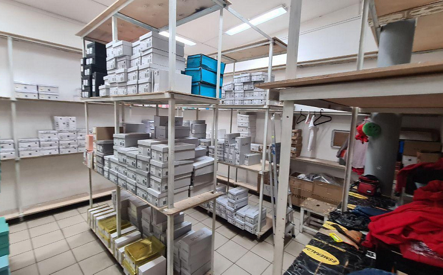 Помещение свободного назначения на 1 линии фото