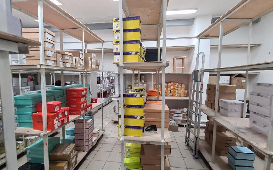 Помещение свободного назначения на 1 линии фото