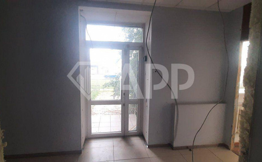 офисное помещение со своей стоянкой фото