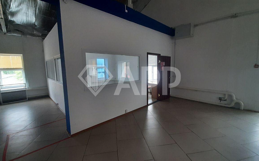 Помещение в едином зале на К Маркса 151 фото