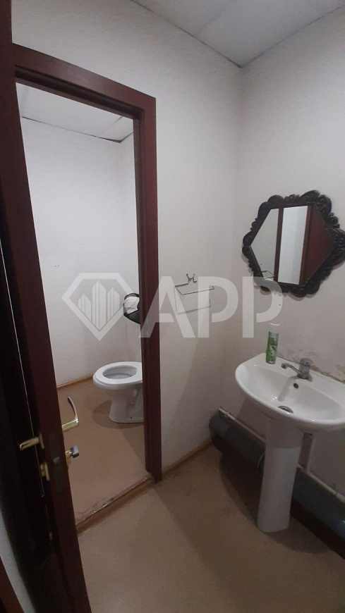 Помещение в едином зале на К Маркса 151 фото