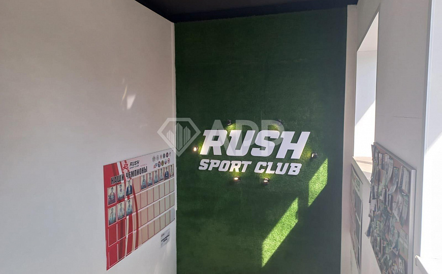 Продаю отдельно-стоящее здание, 1 490 м² фото