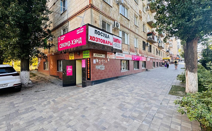Помещение в проходном месте, магазин, услуги 175 м² фото
