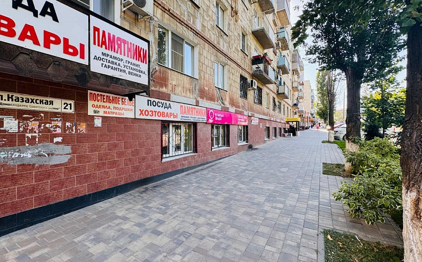 Помещение в проходном месте, магазин, услуги 175 м² фото