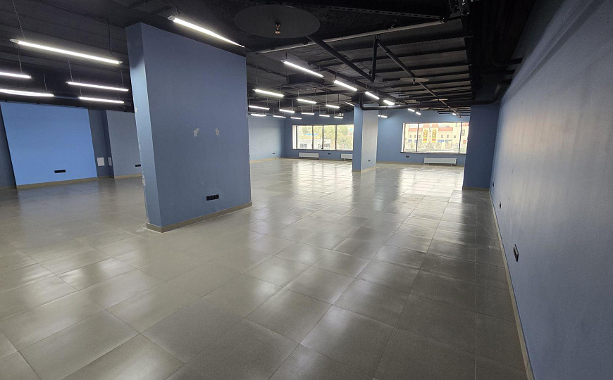 Сдам офисное помещение, 233 м² фото