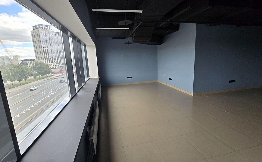 Сдам офисное помещение, 233 м² фото