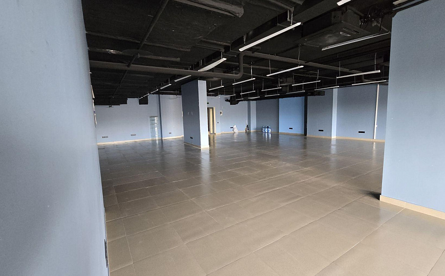 Сдам офисное помещение, 233 м² фото