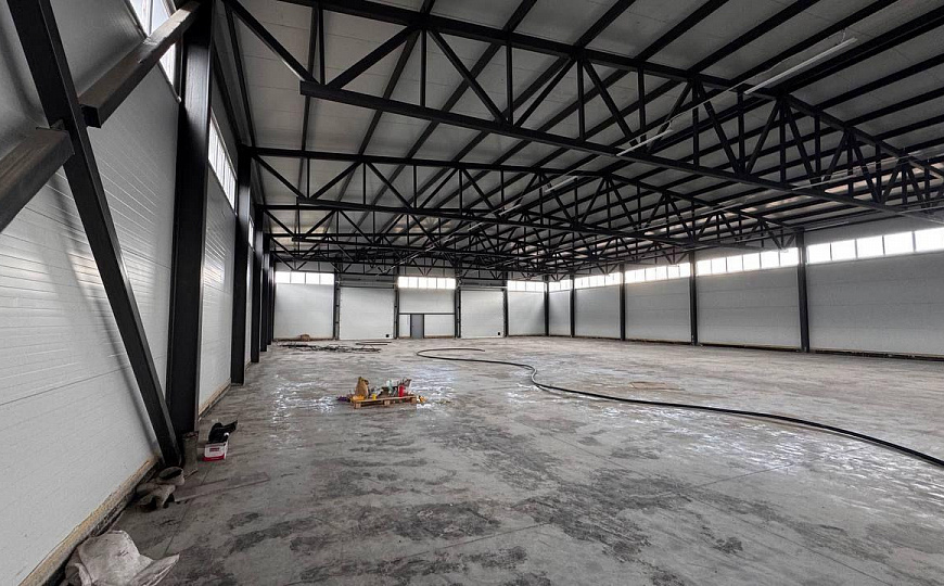 Сдам производственное помещение, 3 400 м² фото