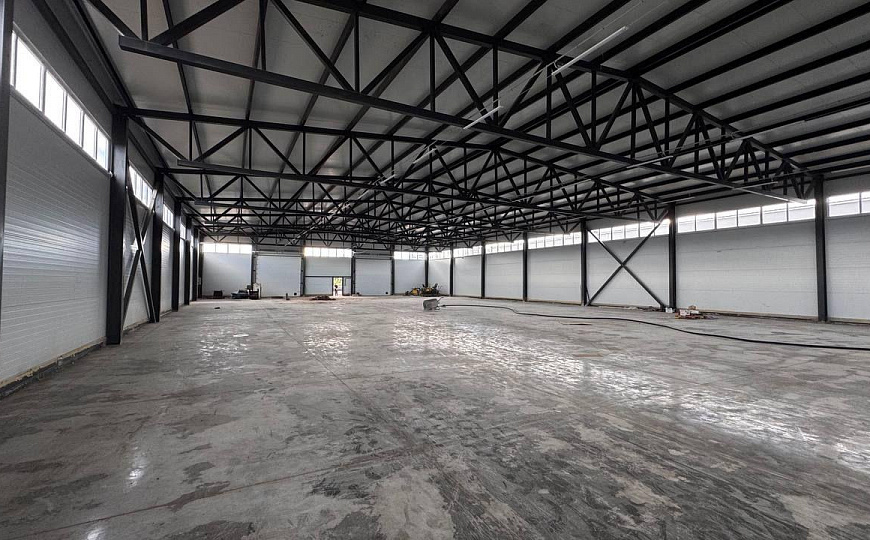 Сдам производственное помещение, 3 400 м² фото