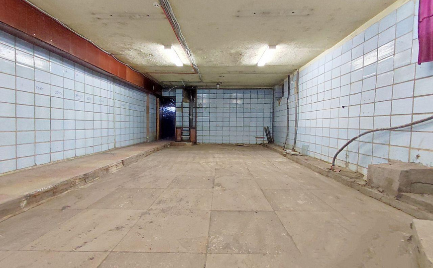 Помещение с арендатором. 126 м.. фото