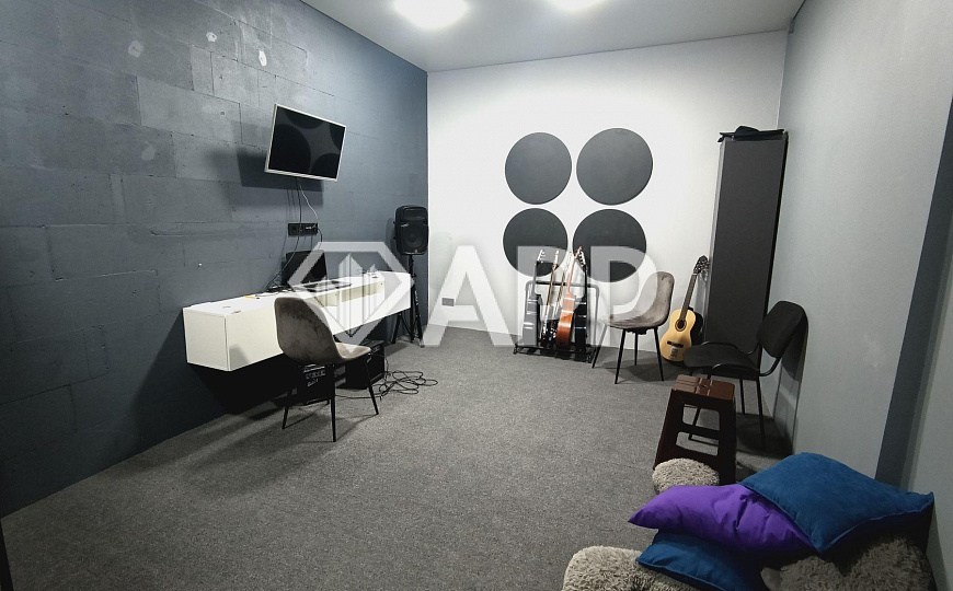 Продаю отдельно стоящее здание, 538,6 м² фото