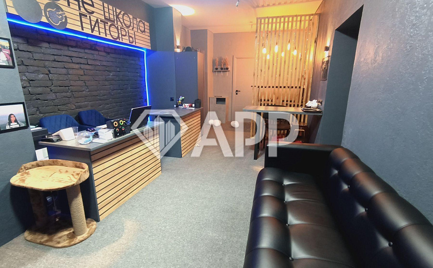 Продаю отдельно стоящее здание, 538,6 м² фото