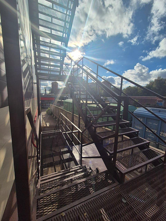 Сдам отдельно стоящее здание, 207,5 м² фото