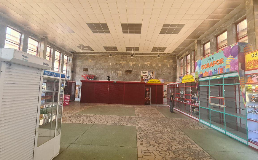 Помещение свободного назначения в географическом центре. фото