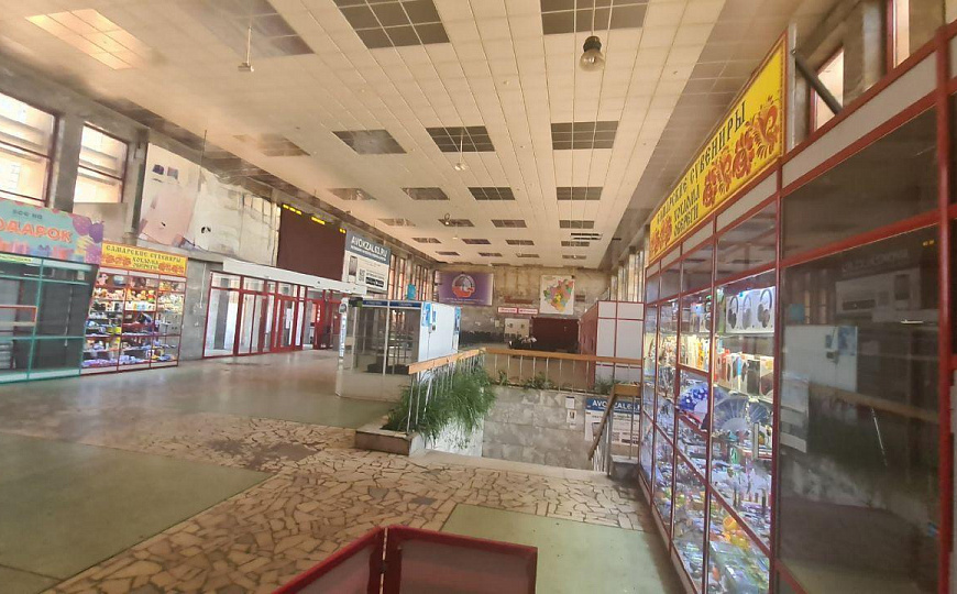 Помещение свободного назначения в географическом центре. фото