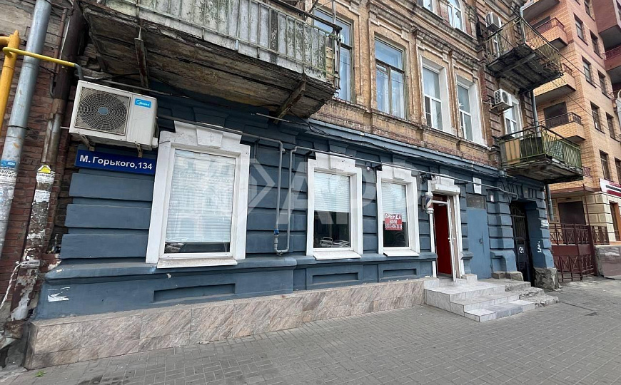 Центр/пешеходная/ офис/ салон/ аптека /трафик/мед центр фото