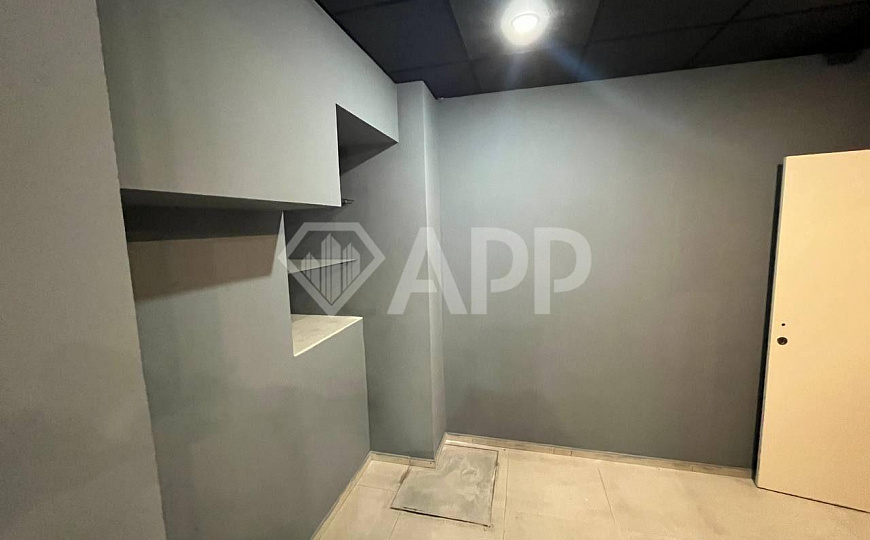 Центр/пешеходная/ офис/ салон/ аптека /трафик/мед центр фото