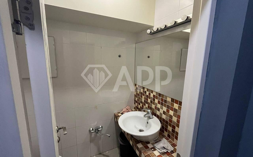 Центр/пешеходная/ офис/ салон/ аптека /трафик/мед центр фото