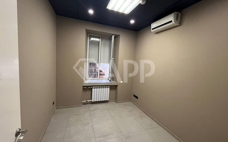 Центр/пешеходная/ офис/ салон/ аптека /трафик/мед центр фото