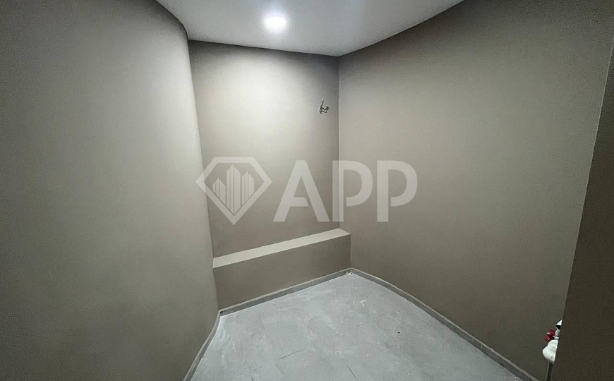 Центр/пешеходная/ офис/ салон/ аптека /трафик/мед центр фото