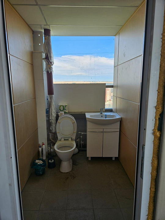 Помещения от 300 м² до 716 м²  фото