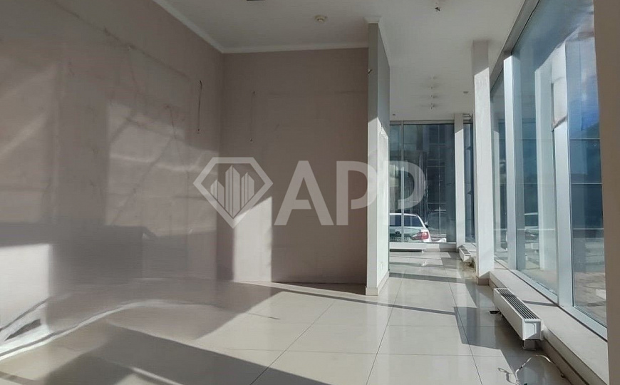 Сдаю торговое помещение, 150 м² фото