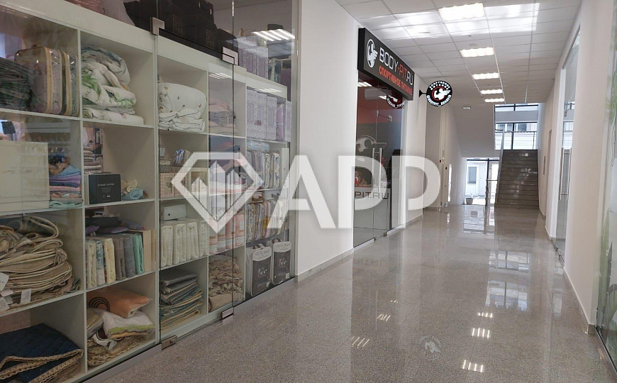 Сдам помещение свободного назначения, 46 м² на втором этаже фото