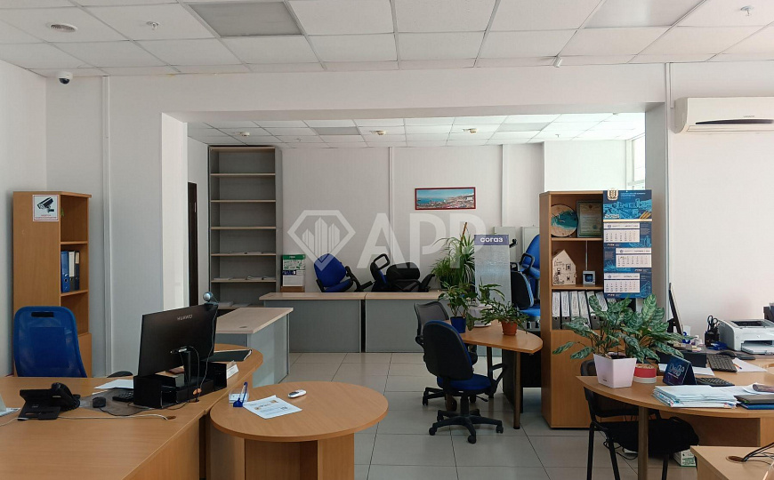 Сдаю помещение свободного назначения, 240 м² фото